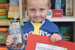 557244353_1100504792237708_5069323011237753050_n