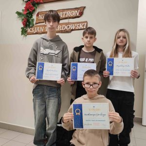 Uczniowie, którzy zdobyli tytuł "Mistrz Tabliczki Mnożenia"