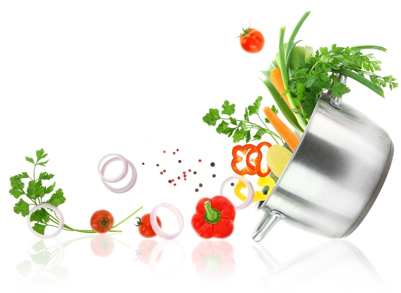 Z garnka wysypują się warzywa