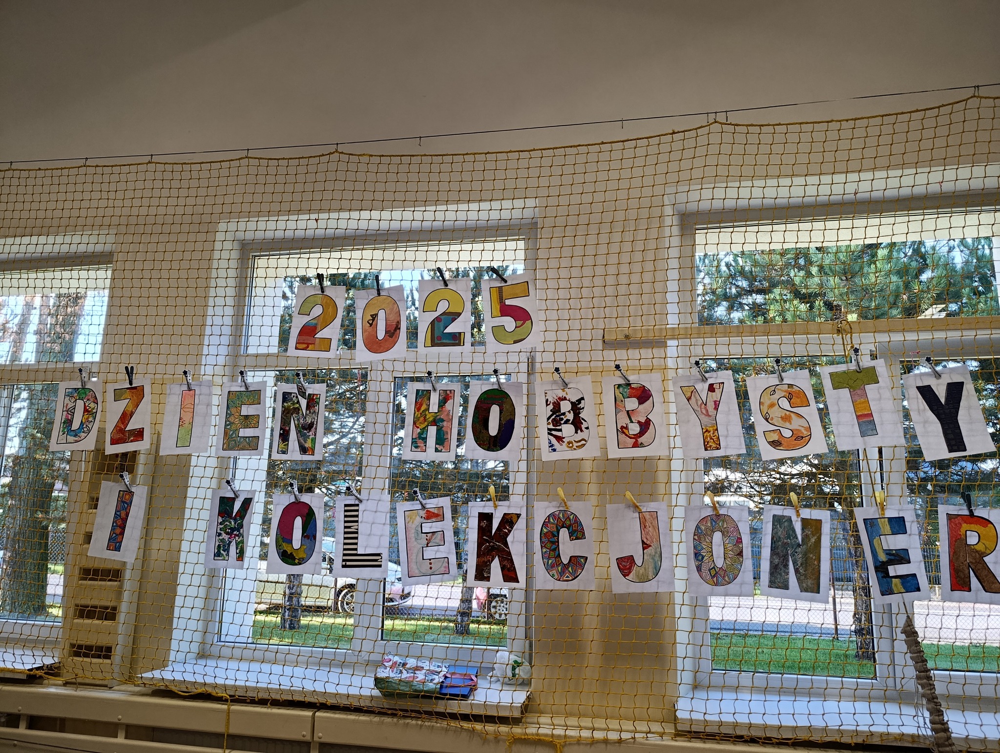 Napis: Dzień hobbysty i kolekcjonera