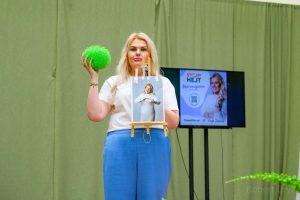 Konga Zawodnik - Pani prowadząca warsztaty